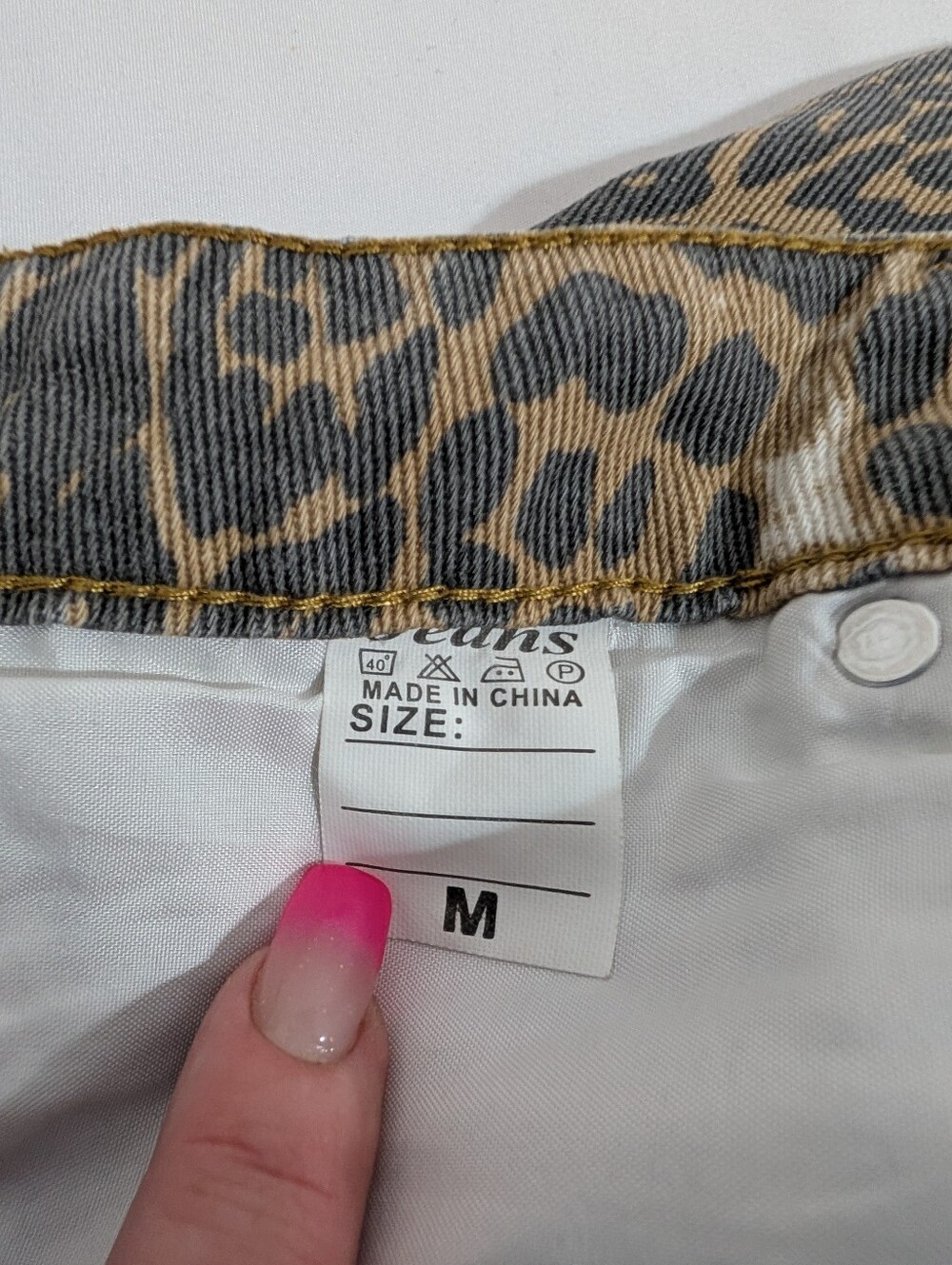 Women's Leopard Print Wide Leg Jeans Size M High Rise Denim Pants Y2K Retro - Picture 3 of 11